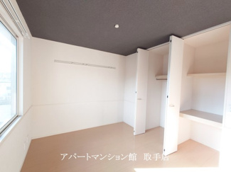 【居間・リビング】 | Owen Stanley B