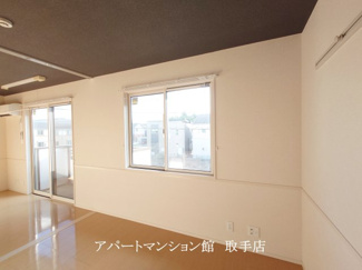 【寝室】 | Owen Stanley B