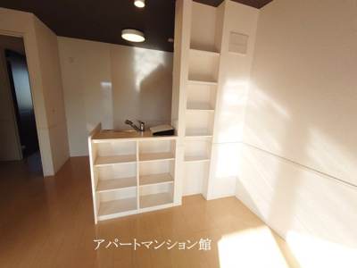 【収納】 | Owen Stanley B