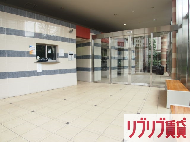 アンビシャスプラザ千葉中央のエントランス