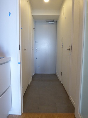 【玄関】 | 二葉アパートメント | ※別部屋参考写真