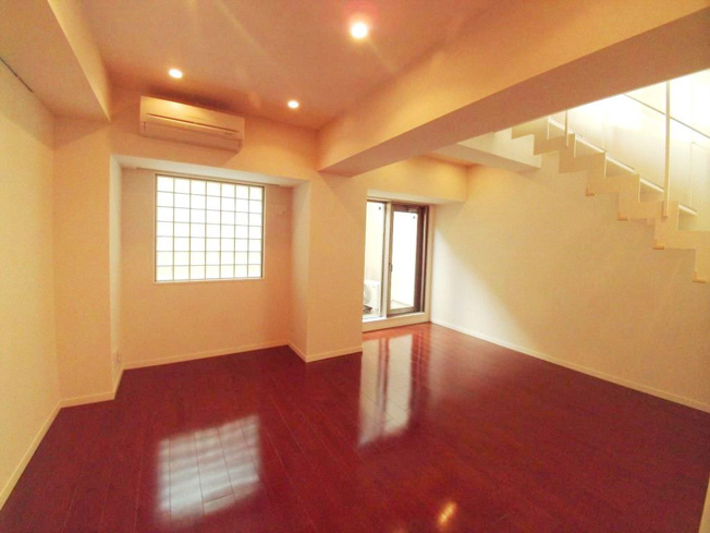 【寝室】 | プライムアーバン本駒込 | １２．８帖の洋室です。【プライムアーバン本駒込】