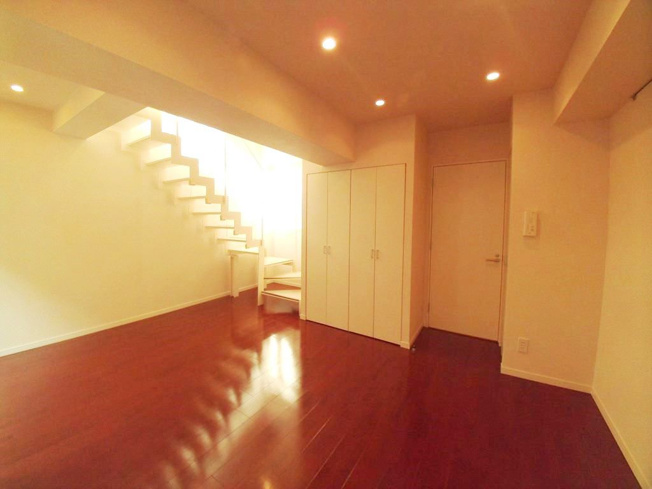 【寝室】 | プライムアーバン本駒込 | １２．８帖の洋室です。【プライムアーバン本駒込】