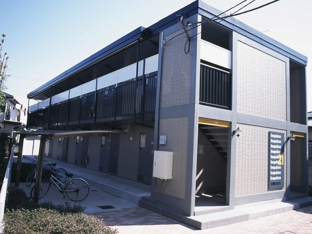 レオパレスクレールアビコの外観