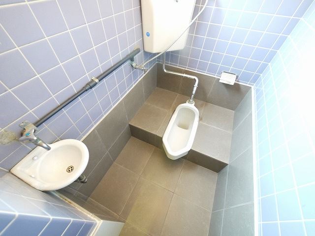 学園朝日町（貸ビル）の内装