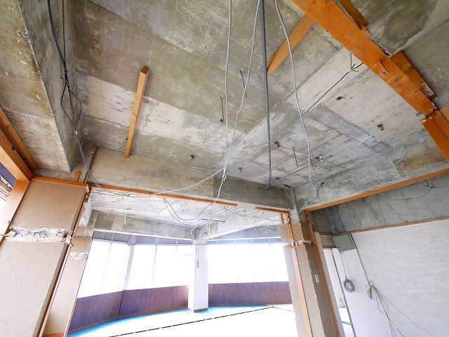 学園朝日町（貸ビル）の内装