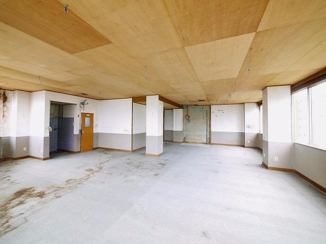 学園朝日町（貸ビル）の内装