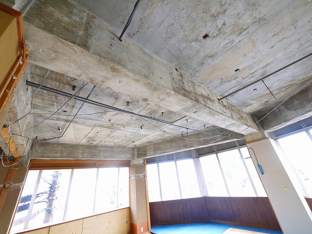 学園朝日町（貸ビル）の内装