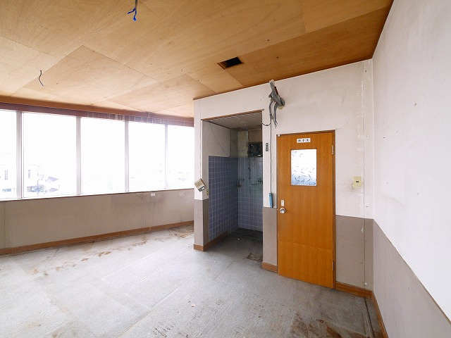 学園朝日町（貸ビル）の内装