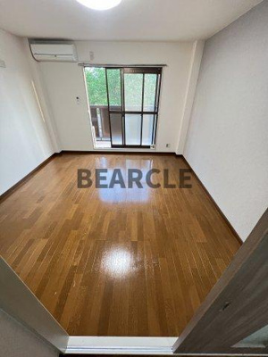 【居間・リビング】 | サープラス池田Ⅱ