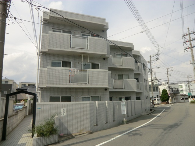 ハイツ吉本
