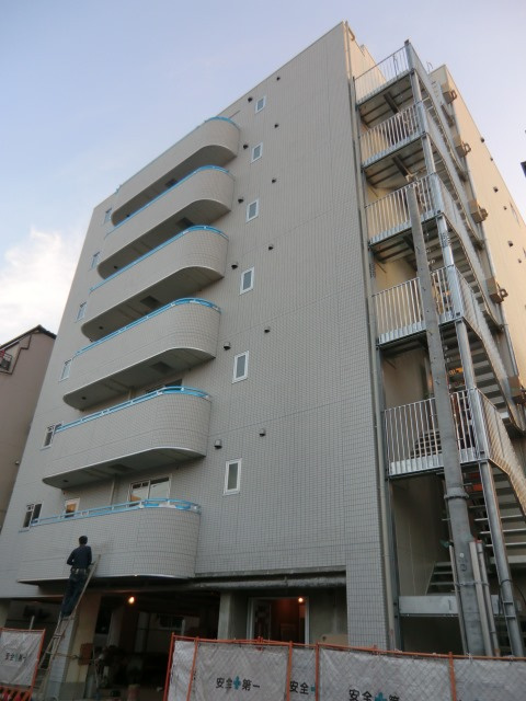 グローリア新北野