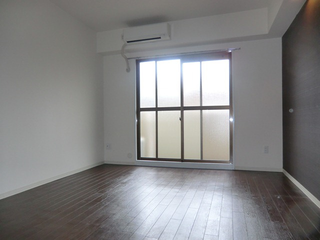 アネックス塚本の洋室