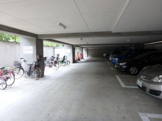 【駐車場】 | 駐車場