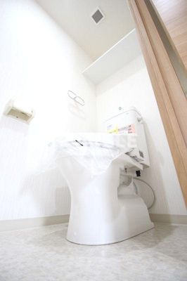 【トイレ】 | メゾングロリア | コンパクトで使いやすいトイレです