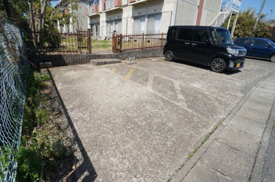 【駐車場】 | 本宮ハイツＡ