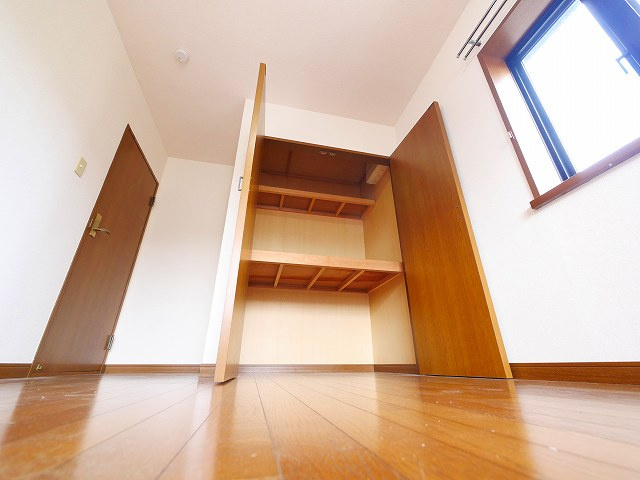 杉澤メゾネット（押熊町）の収納