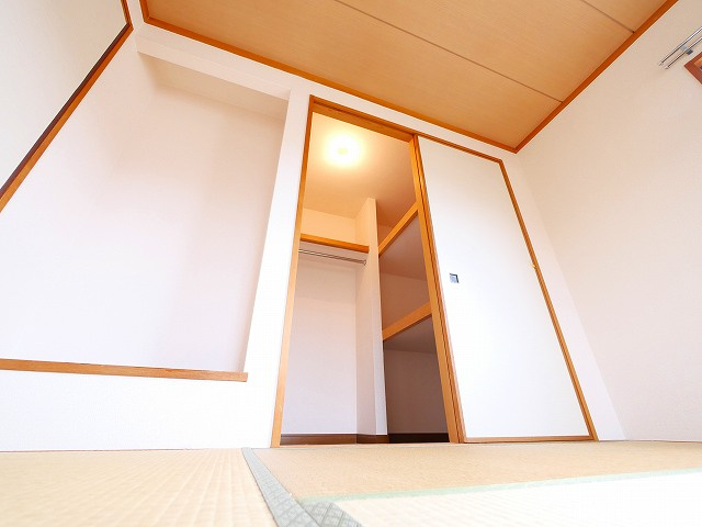 杉澤メゾネット（押熊町）の収納