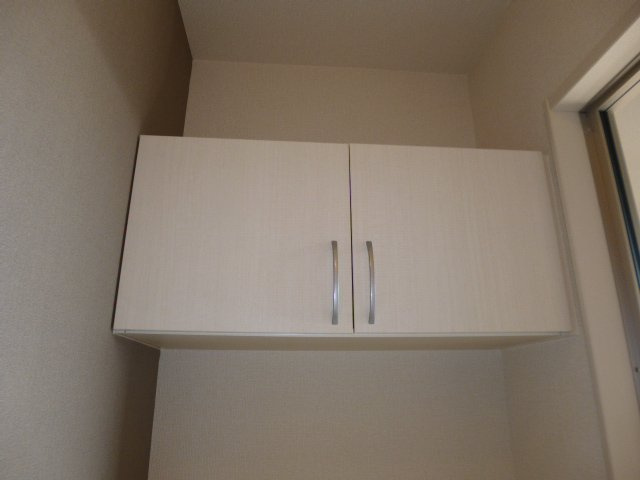 プロムナードの玄関|シューズボックス（上）