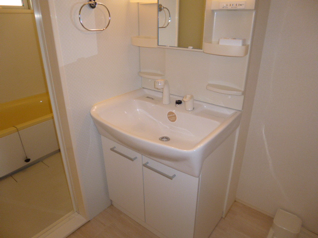 プロムナードの独立洗面台|洗髪洗面化粧台