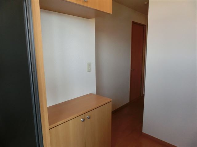 サンガーデン宮本Ｅのエントランス|幅もしっかり確保されてます！