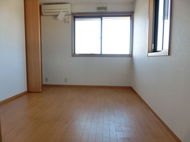 サンガーデン宮本Ｅの寝室|エアコン完備で快眠の寝室