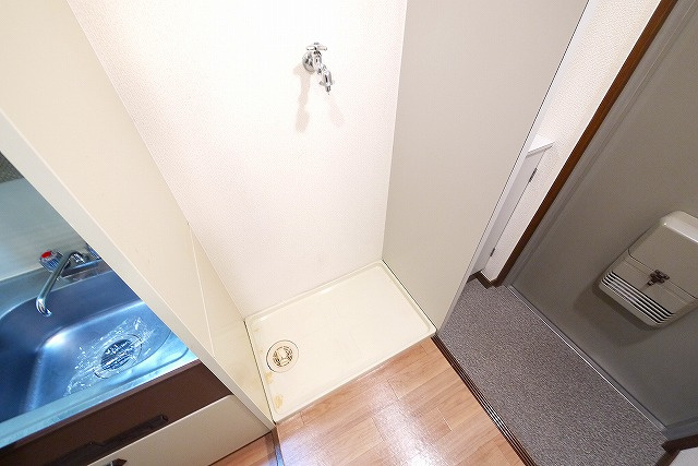 シティパレスやすらぎの道Ｐ６の設備|室内洗濯機置き場