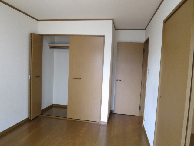 ロイヤルパークハウス大泉の収納|同タイプ