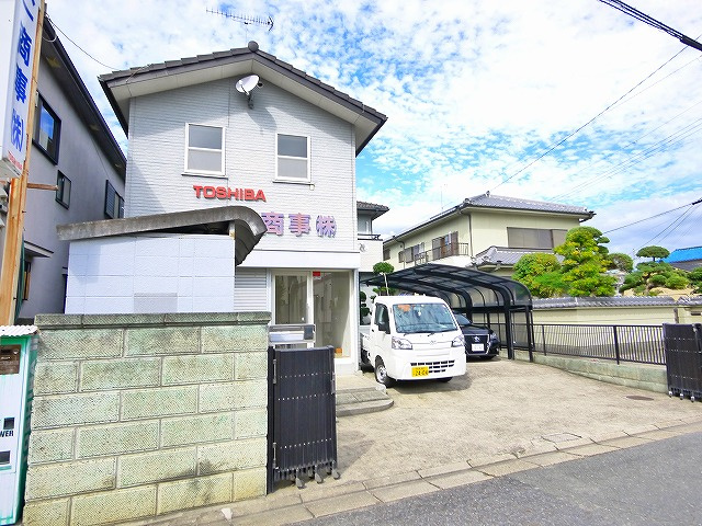 松村店舗・事務所の外観