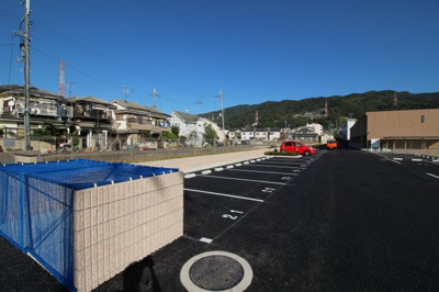 【駐車場】 | レオネクスト紅　月極駐車場