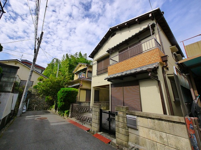 西野邸の外観