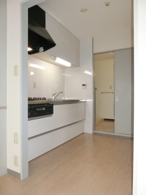 大阪市淀川区三国本町３丁目の賃貸マンションのキッチン