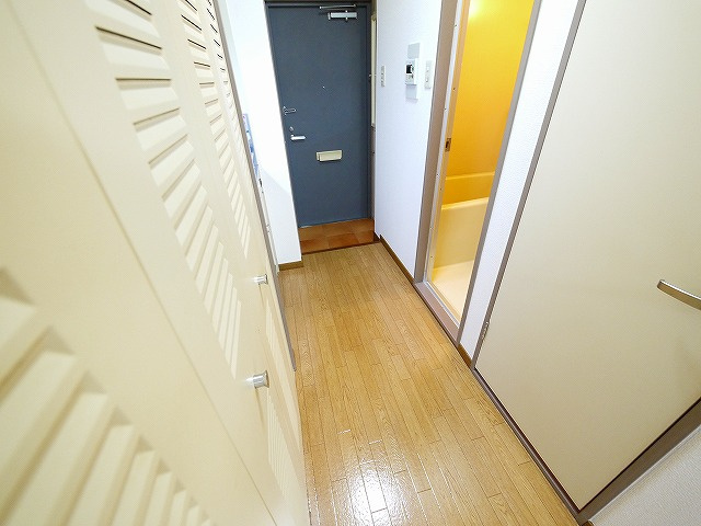 ウインライフ若草山の内装|内装は落ち着いています