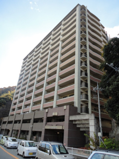 【外観】 | アズレ川西