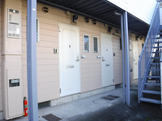 ジュネス元住吉のエントランス
