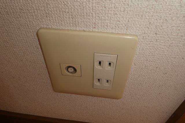 岡山市北区小山のアパートの設備|ＴＶジャック