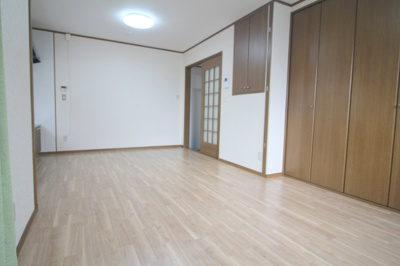 【居間・リビング】 | 岡町南１丁目テラスハウス
