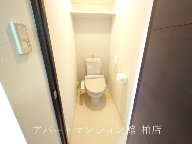ボヌール柏の葉キャンパスの玄関