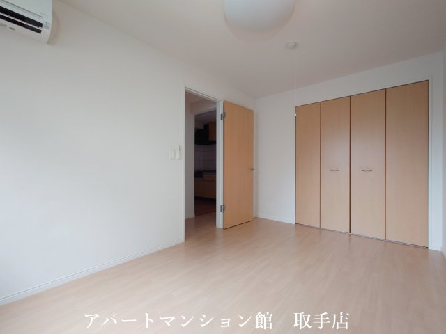 HEADLEY GRANGEの寝室