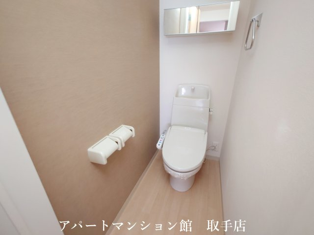 HEADLEY GRANGEのトイレ