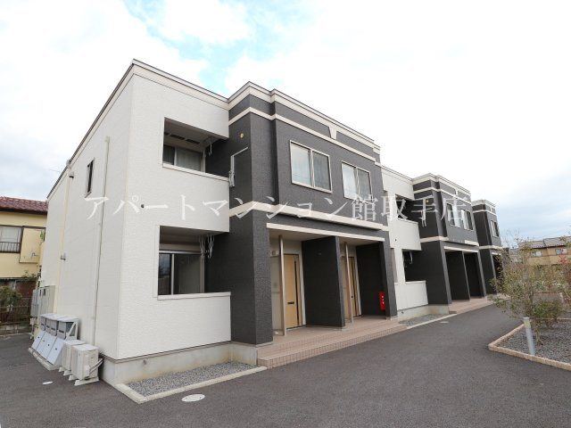 HEADLEY GRANGEの外観