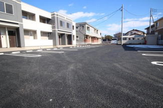 【駐車場】 | ビバーチェ（ペット飼育可） | 駐車スペースもあります