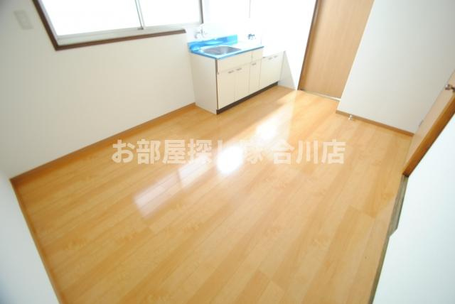 久留米市野中町の一戸建ての居間・リビング