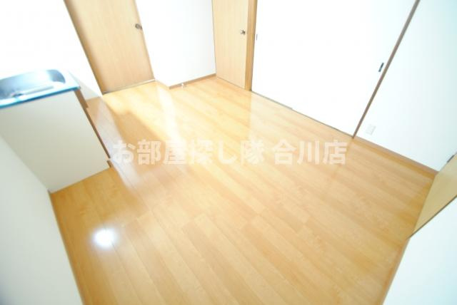 久留米市野中町の一戸建ての居間・リビング