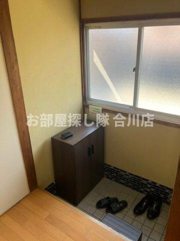 久留米市野中町の一戸建ての玄関