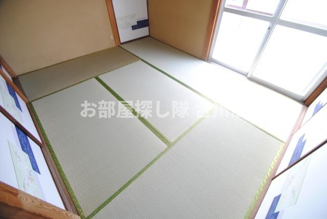 久留米市野中町の一戸建ての和室