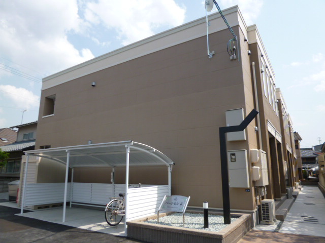 倉敷市日ノ出町２丁目のアパートの外観
