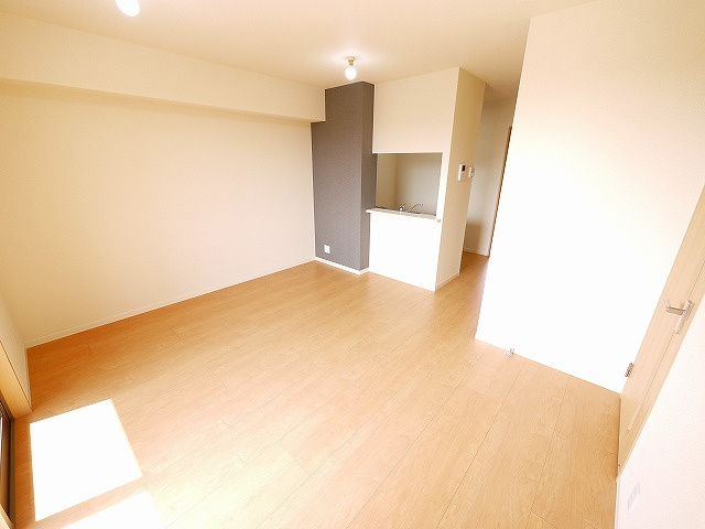 シャーメゾン石上の居間・リビング|おしゃれな居間です