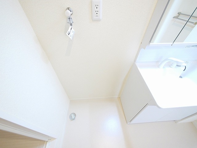 シャーメゾン石上の設備|室内洗濯機置き場