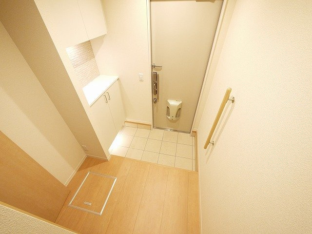 シャーメゾン石上の玄関|落ち着いた玄関です